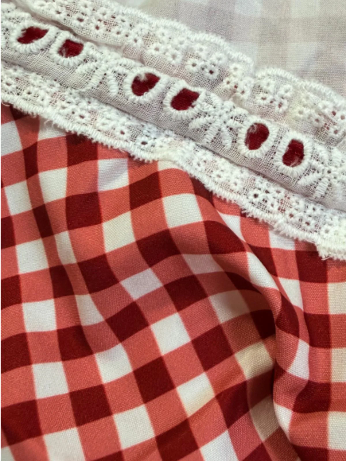 Red Y2K Gingham Off-Shoulder Smocked Top & Shorts Set - Image 4