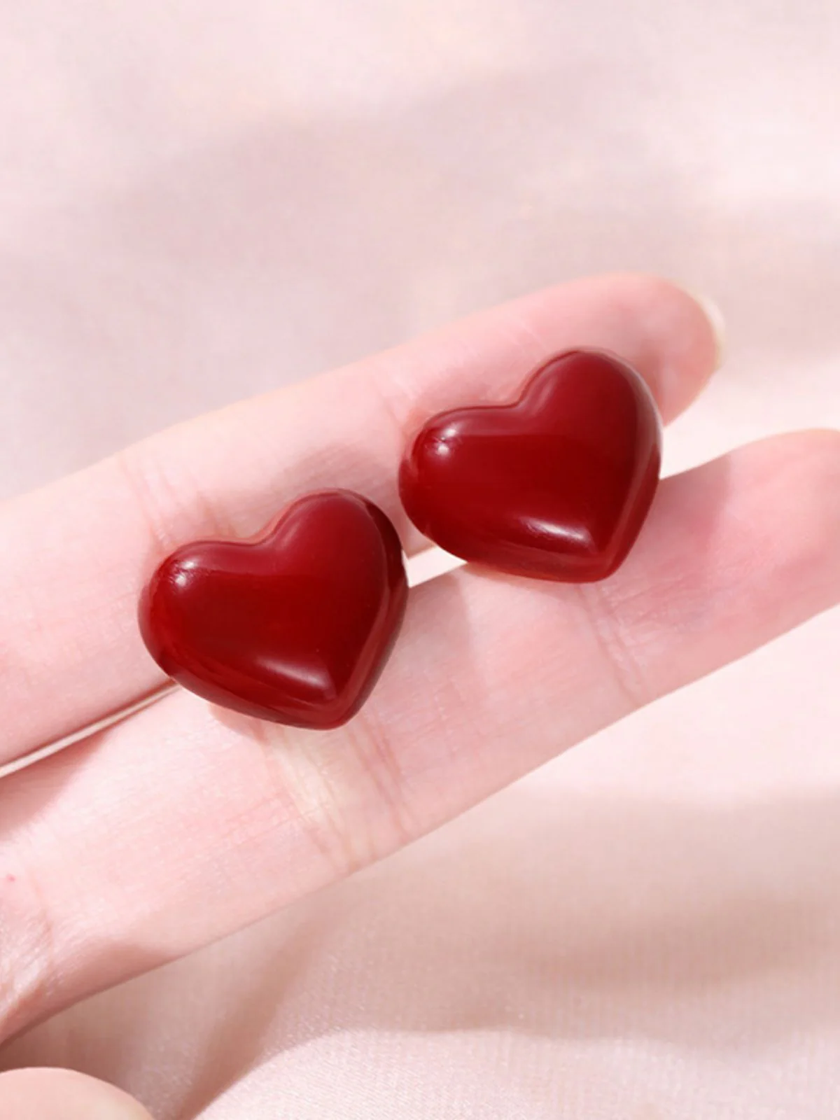 Red Valentine's Day Heart Stud Earrings - Image 4