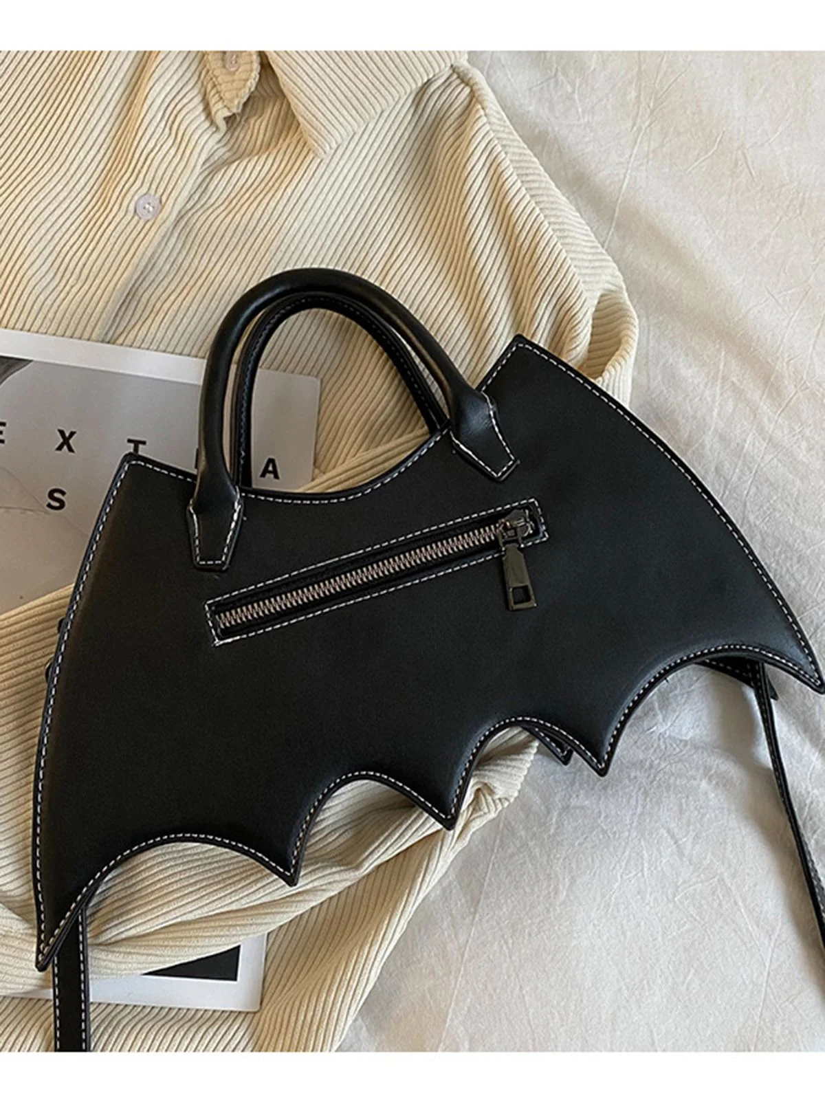 Retro Black Halloween Spider Handbag - Image 3