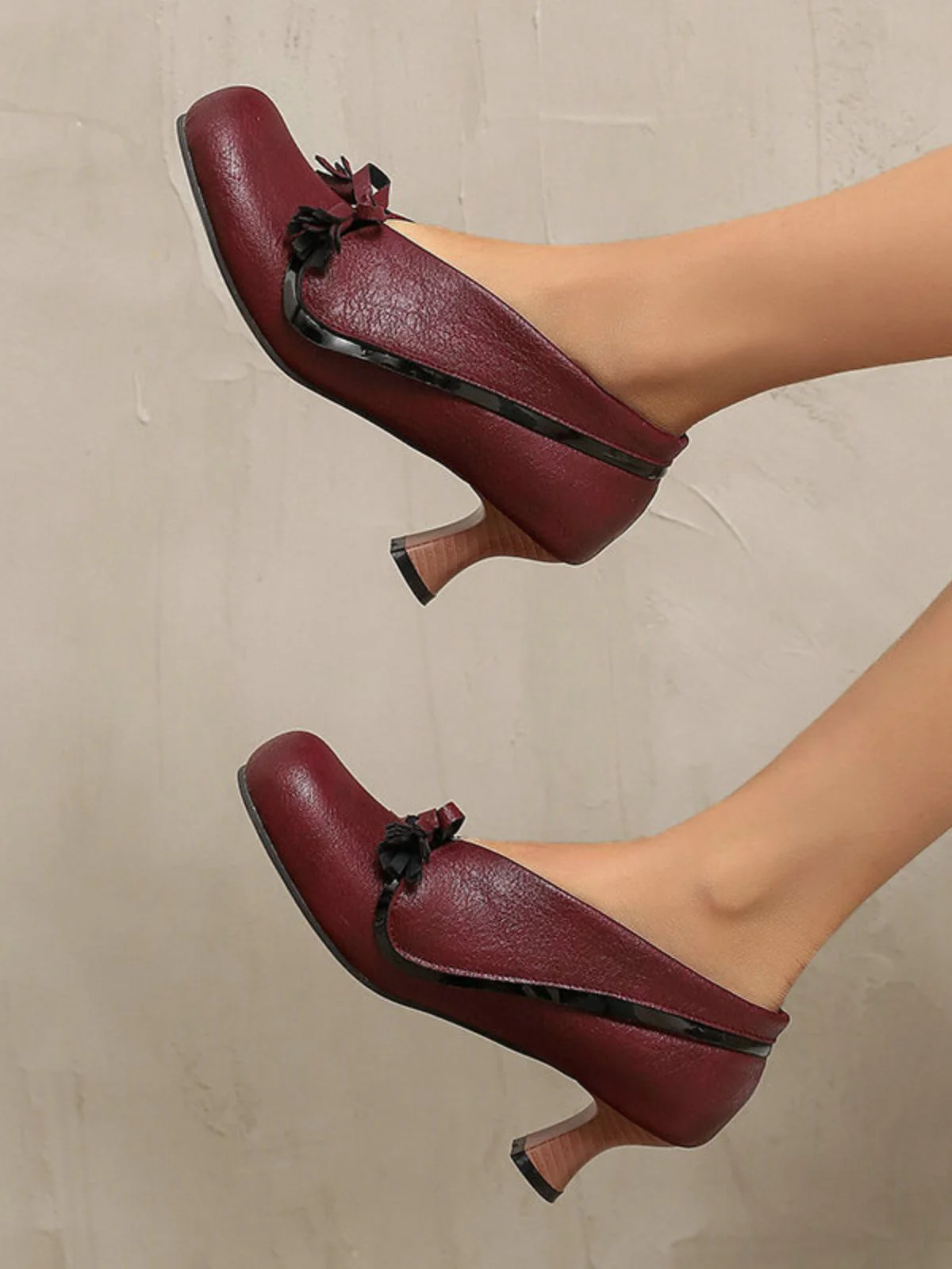 Retro Bow PU Round-Toe Chunky Heel Shoes - Image 13