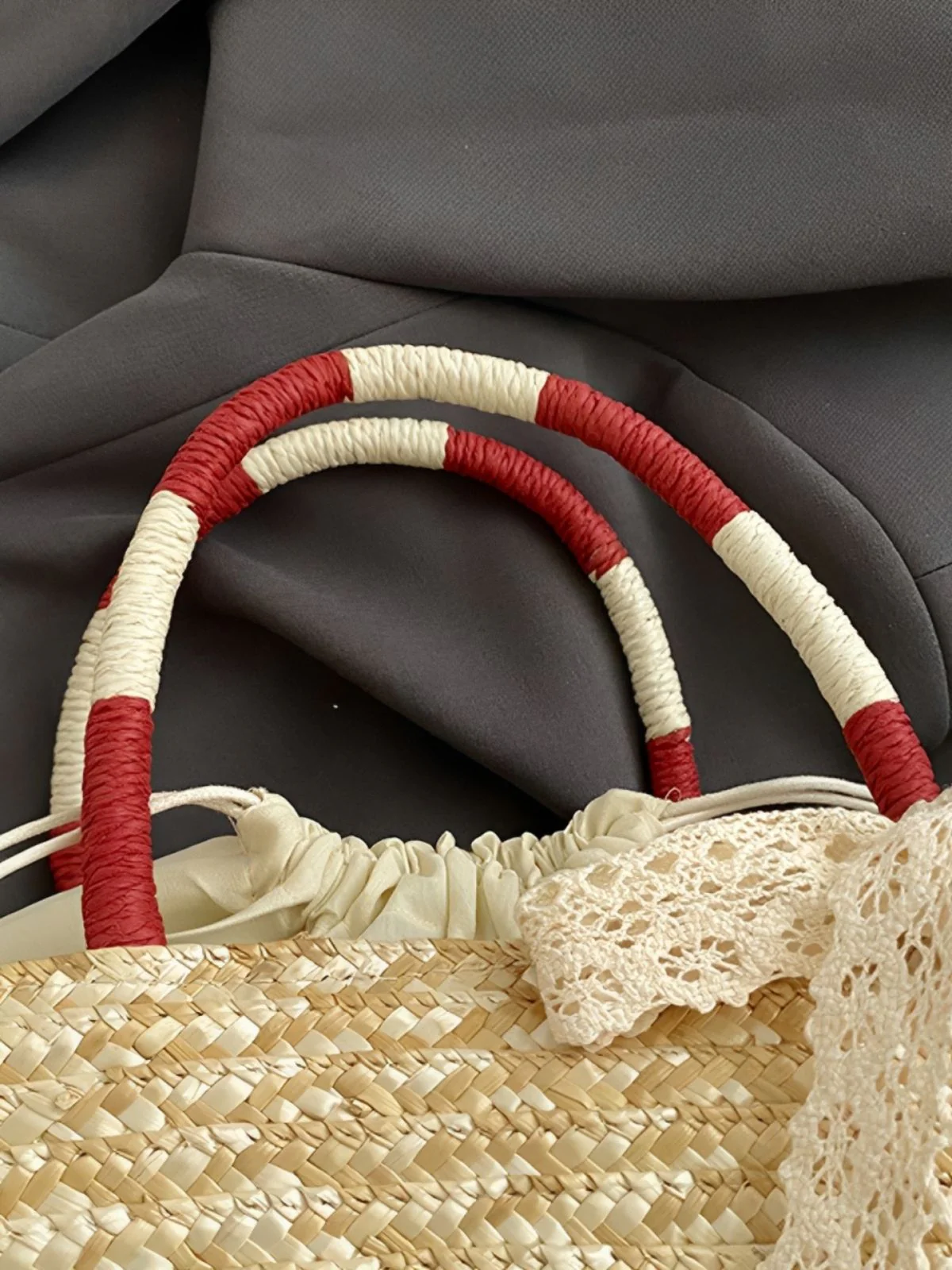 Retro Cherry Applique Lace Bow Drawstring Straw Tote Bag - Image 3