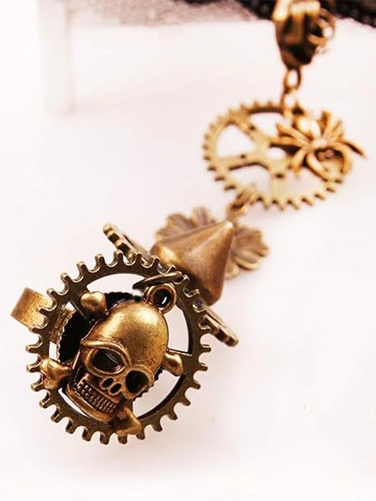 Retro Halloween Gear Steampunk Bracelet - Image 4