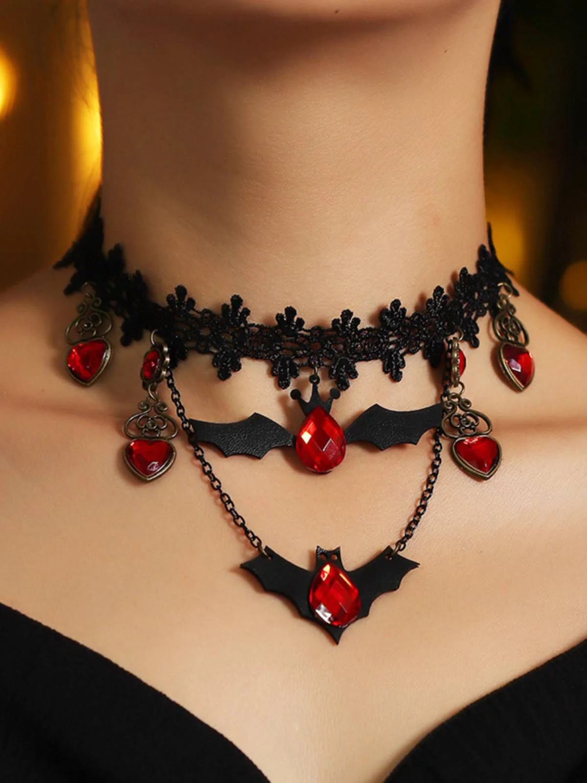 Retro Halloween Lace Bat Necklace - Image 3