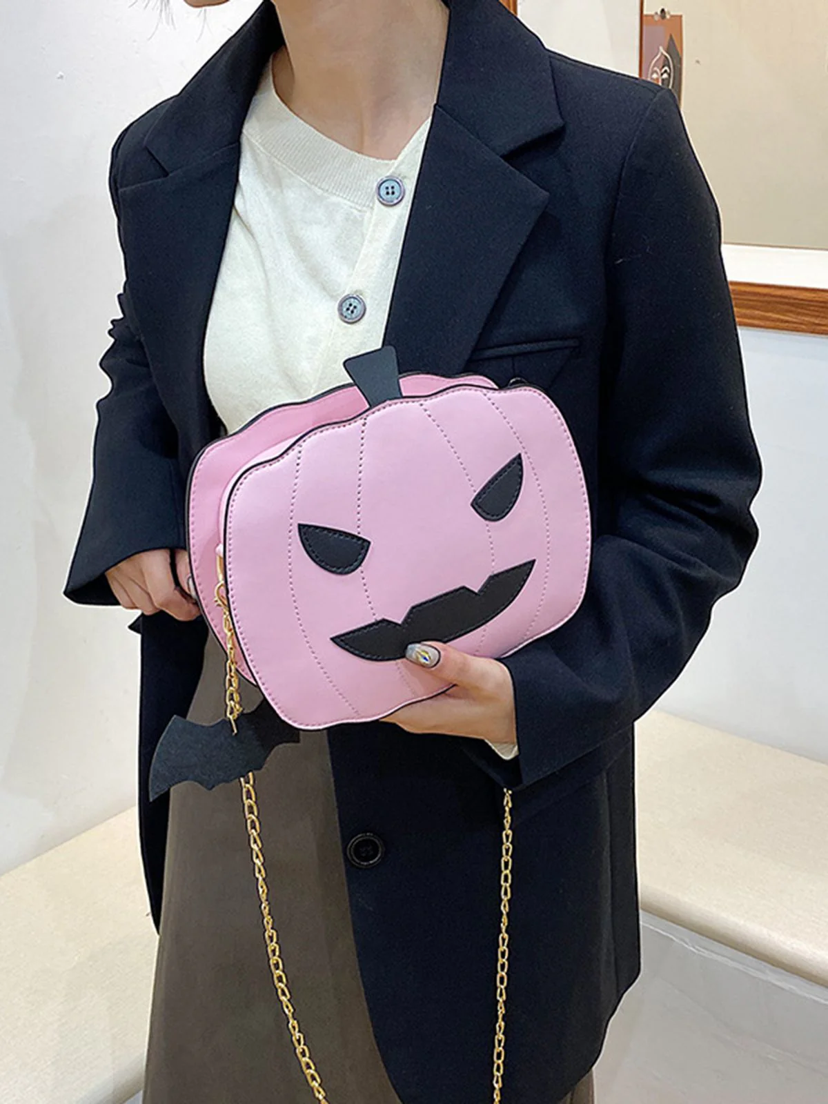 Retro Halloween Pumpkin Shoulder Bag - Image 6