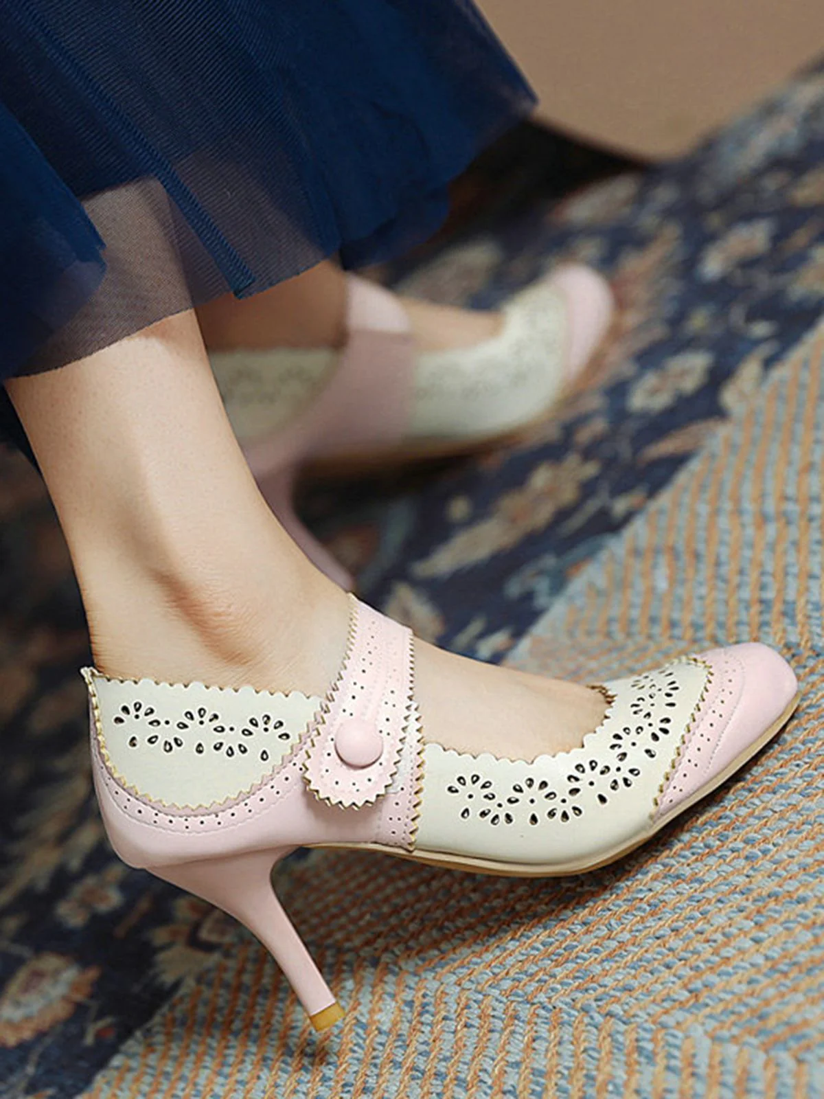 Retro Hollow Out Ankle Strap High Heels Shoes - Image 19