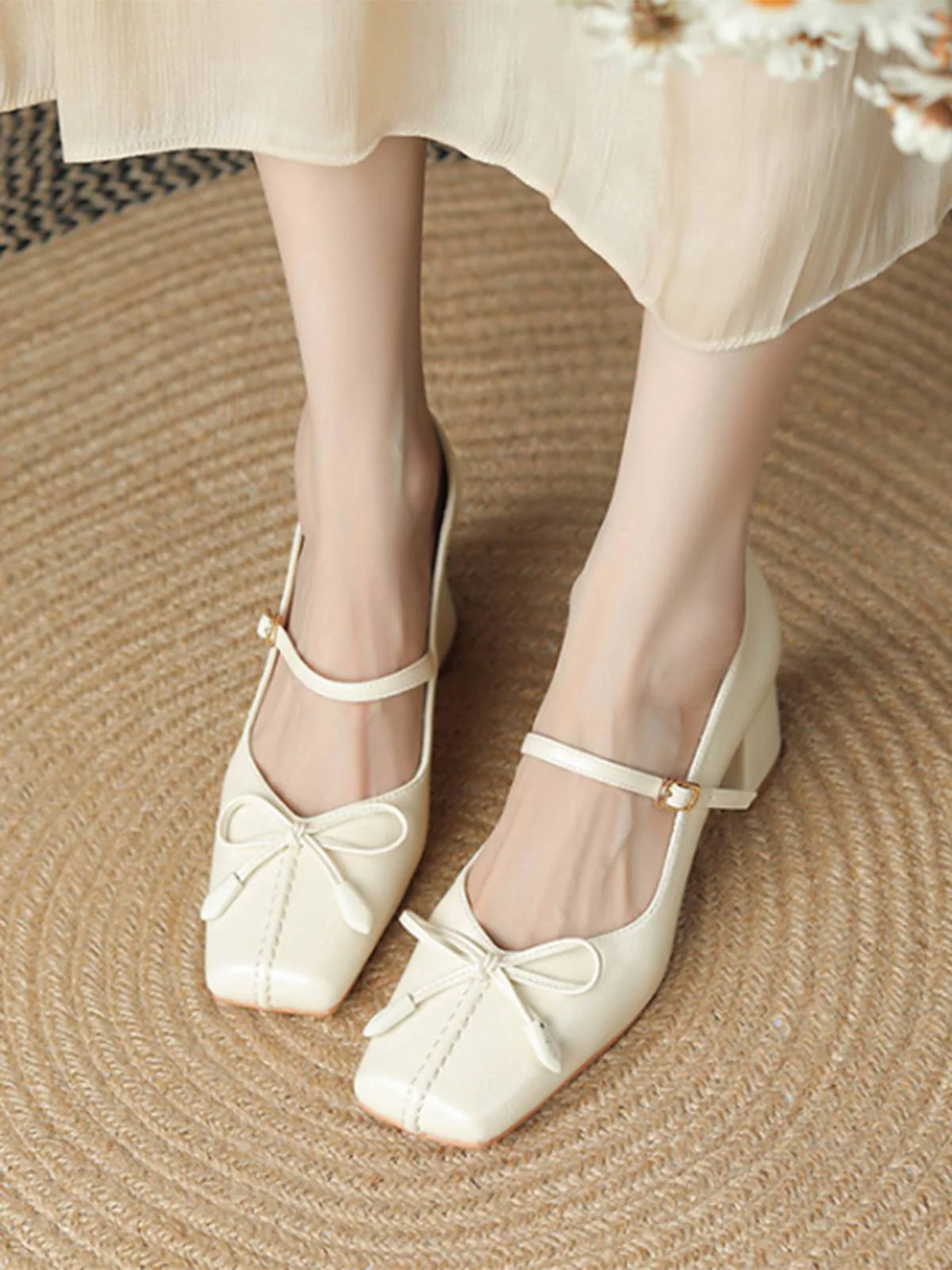 Retro Bow Square Toe High Heel Shoes - Image 2