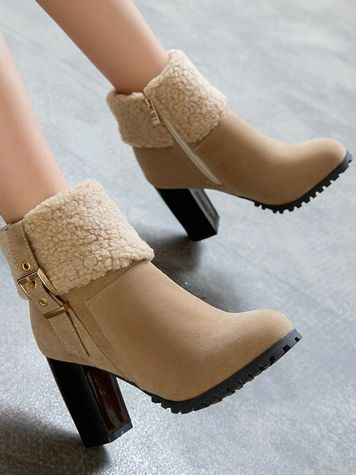 Retro Plus Velvet Chunky Heel Short Boots - Image 15