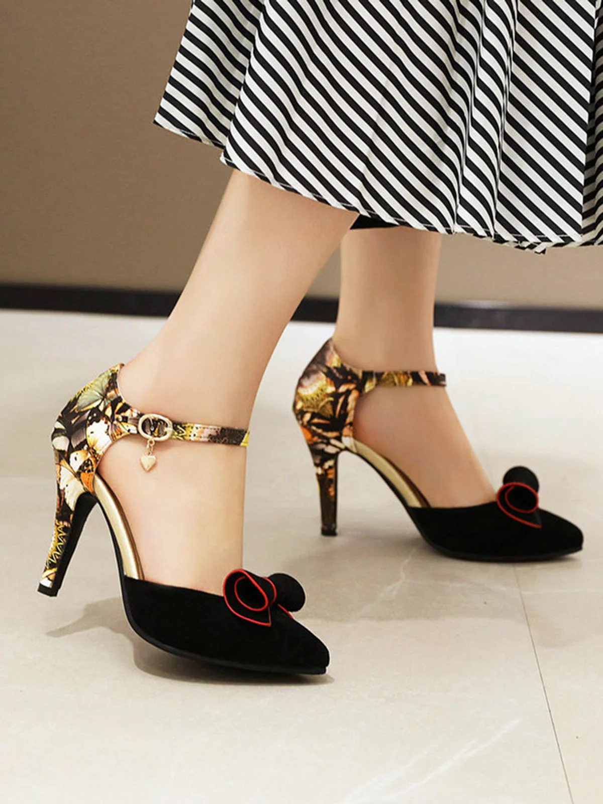 Retro Pointed Toe Bow High Heel Shoes - Image 5