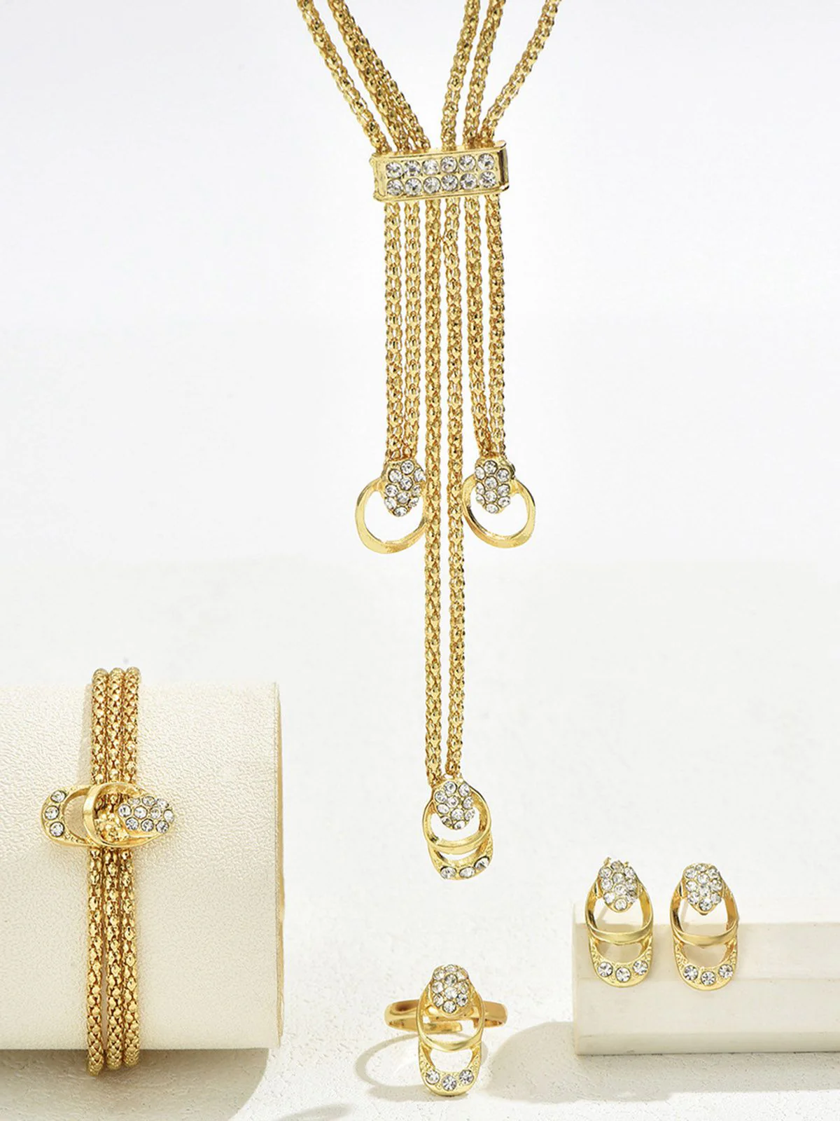 Retro Rhinestoned Gold Accessories Set - Image 2
