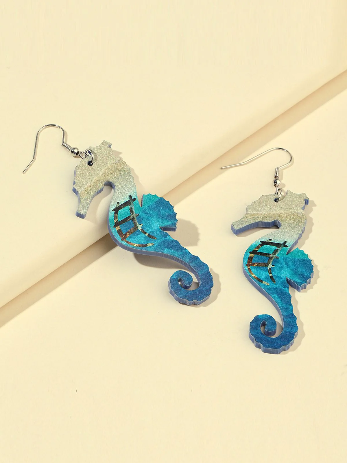 Retro Sea Creature Ombré Dangle Earrings - Image 2