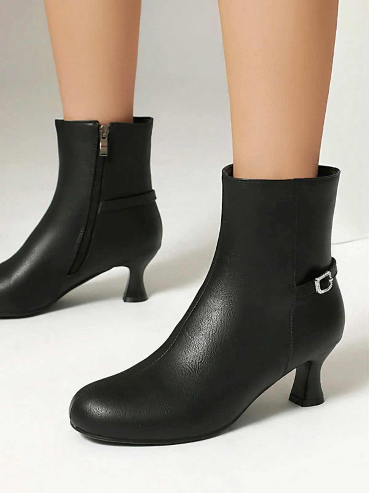 Retro Solid Faux Leather Side Zipper Ankle Boots - Image 3