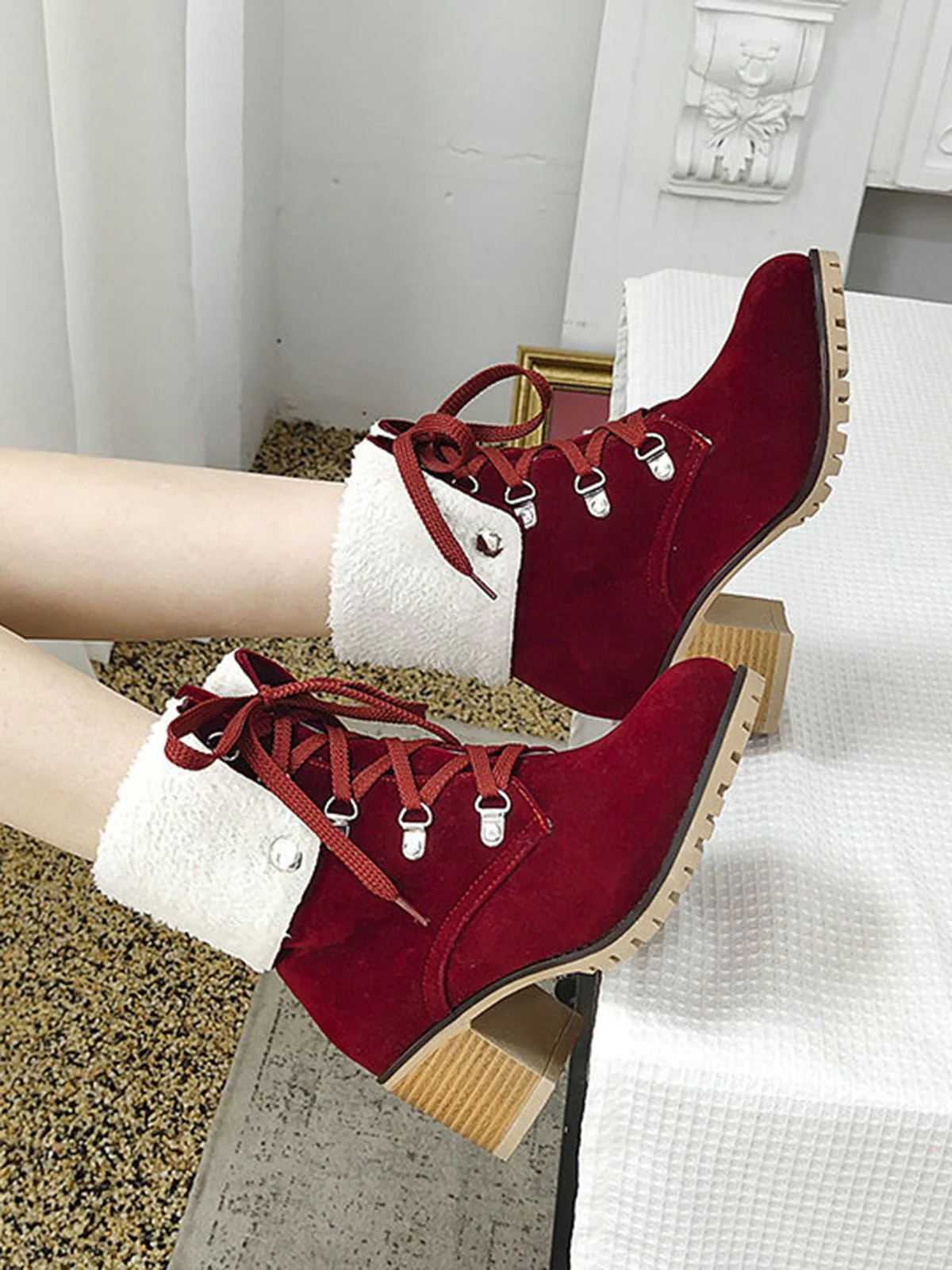 Retro Solid Lace-up Martin Boots - Image 3