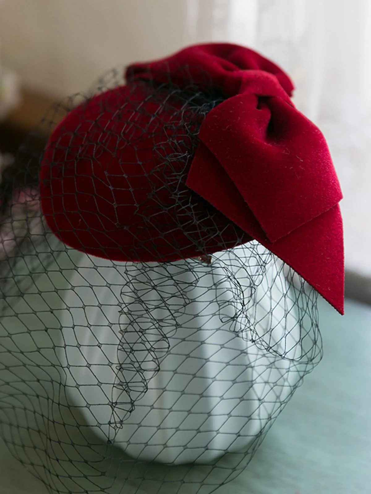 Retro Wine Red Bowknot Fascinator - Image 5