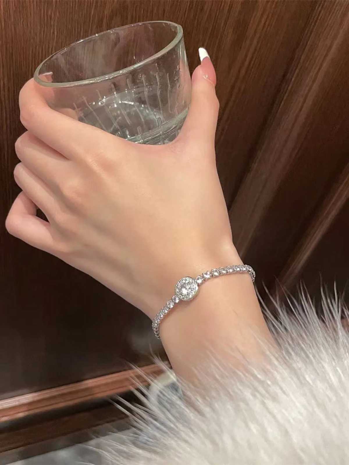 Silver Alloy Diamond Bracelet - Image 5