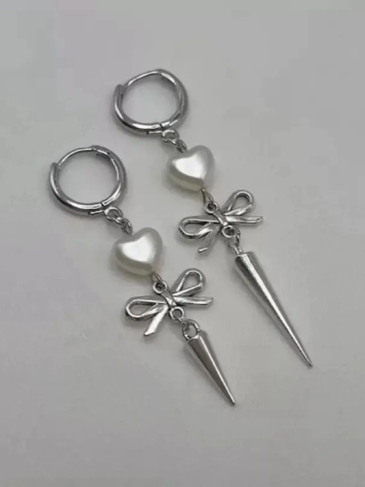 Silver Heart Asymmetrical Bow Drop Gothic Earrings - Image 4