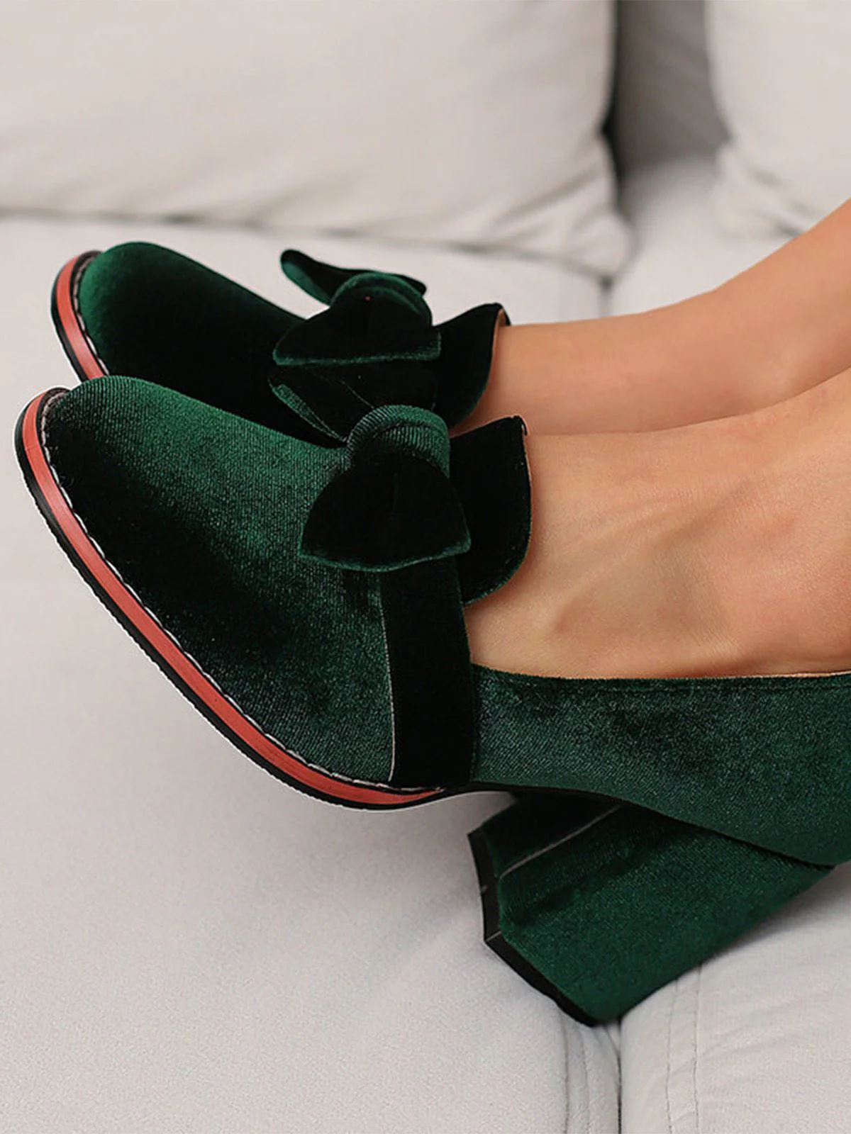 Solid Velvet Bow Detail Block Heel Shoes - Image 3