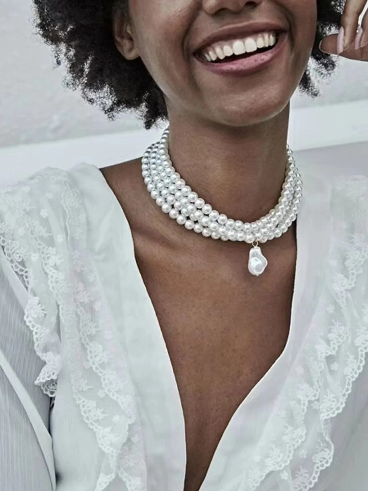 Special-Shaped Pendant Multi-Layered Pearl Necklace - Image 2
