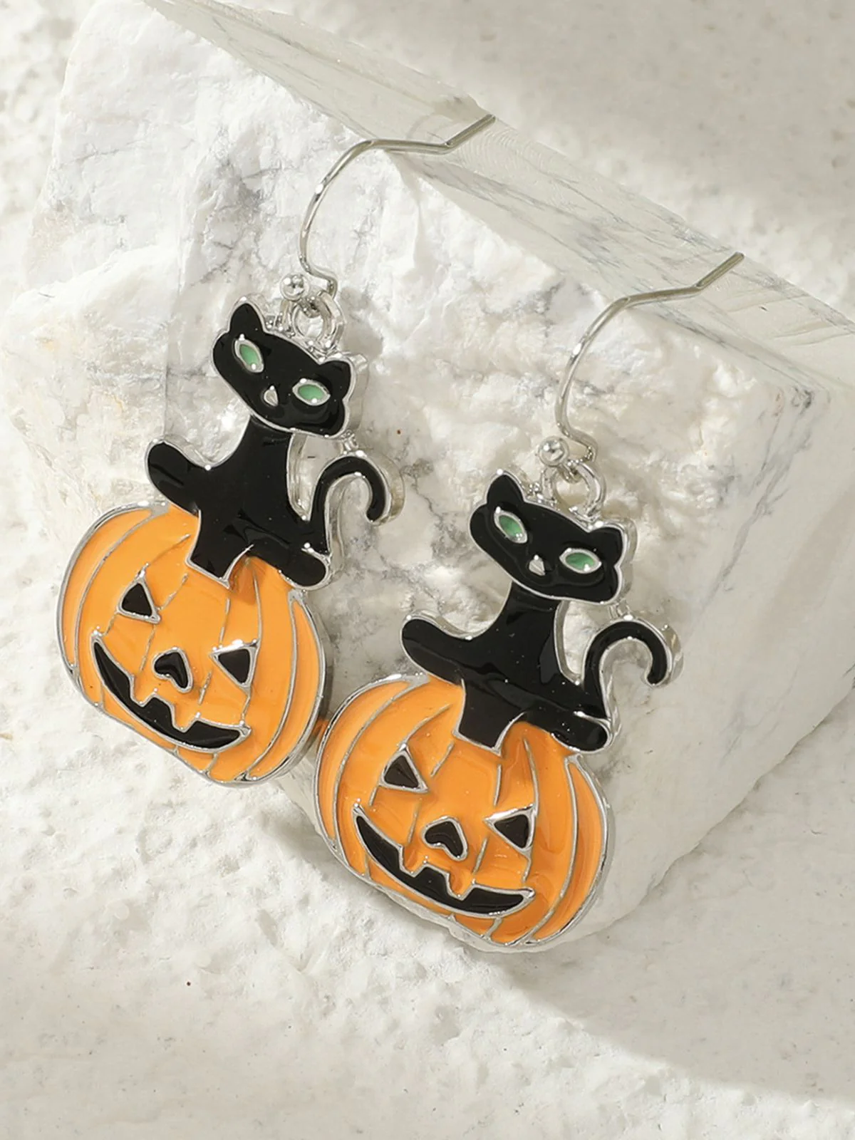 Spooky Halloween Cat And Pumpkin Earrings - Image 2