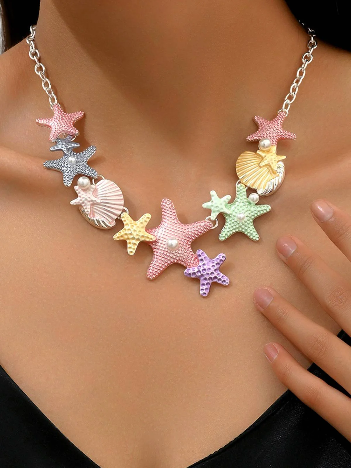 Starfish Seashell Pearl Inlaid Chain Necklace - Image 2