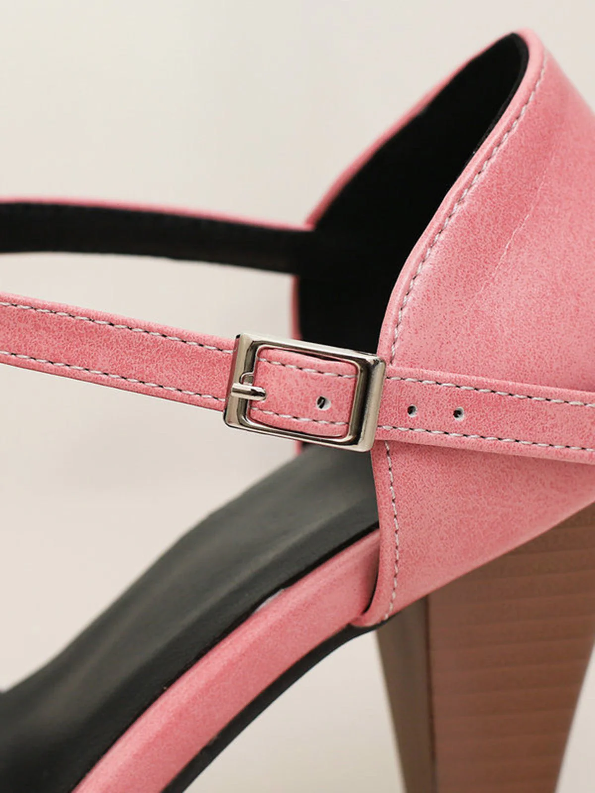 Two-Tone T-Strap Mary Jane Block Heel Pumps - Image 13