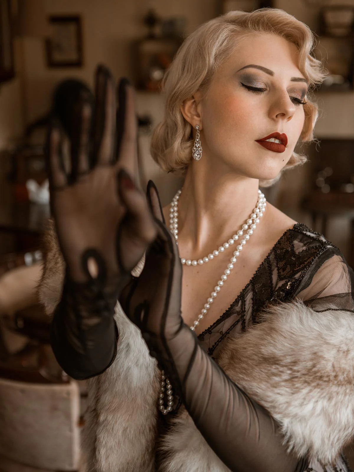 [US Warehouse] Pink 1920s Cap Sleeve Sequin Evening Dress - Image 16