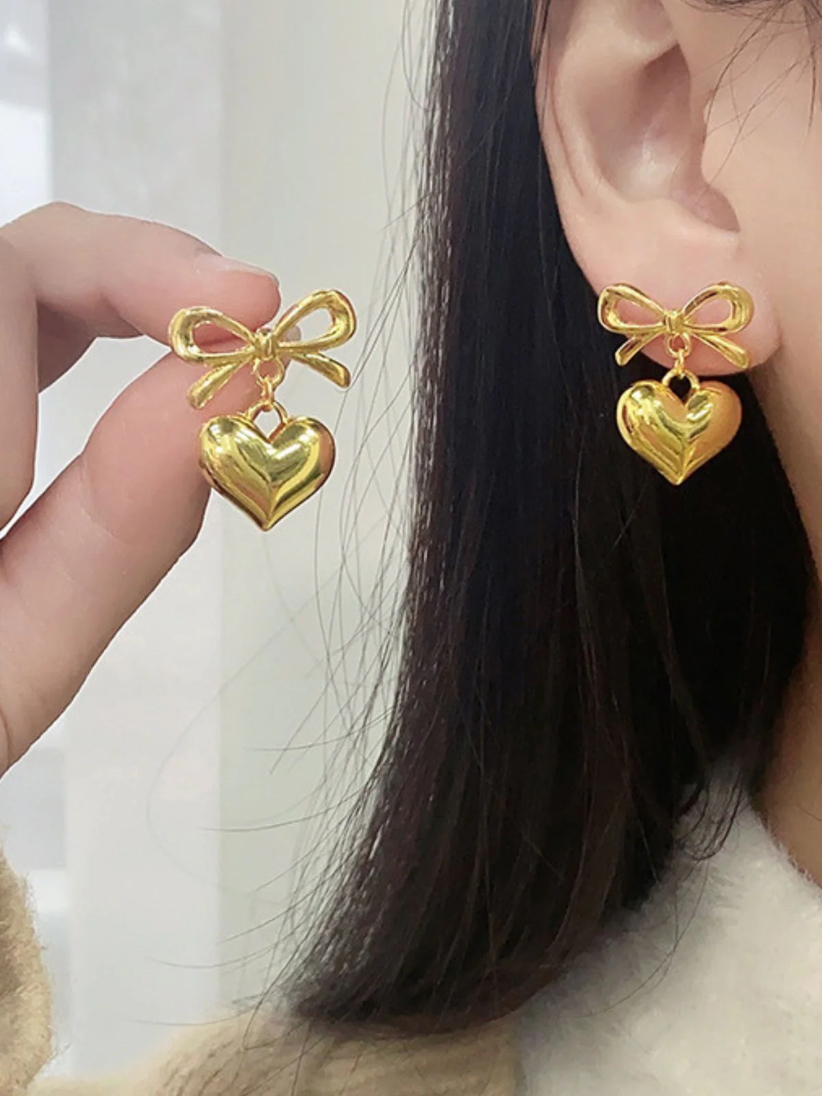 Valentine Alloy Bow Heart Drop Earrings - Image 5