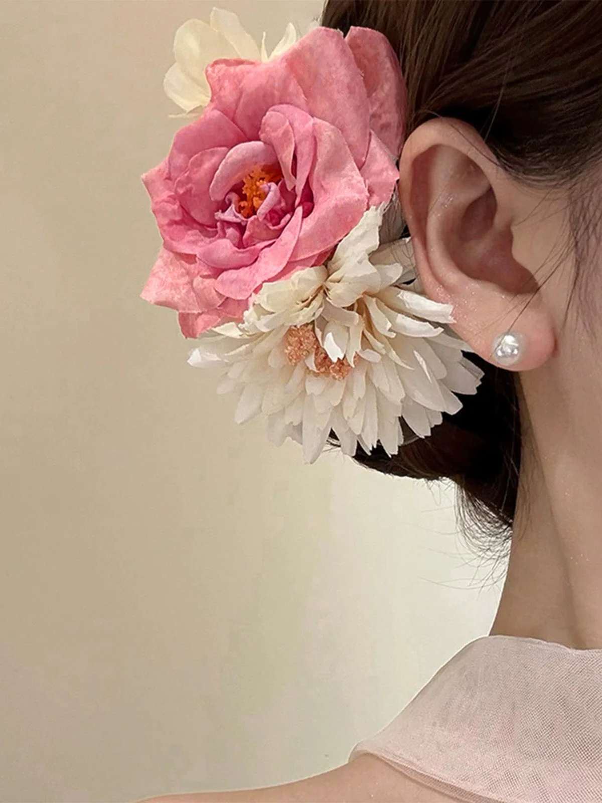 Vintage 3D Rose Flower Side Hair Clip - Image 2