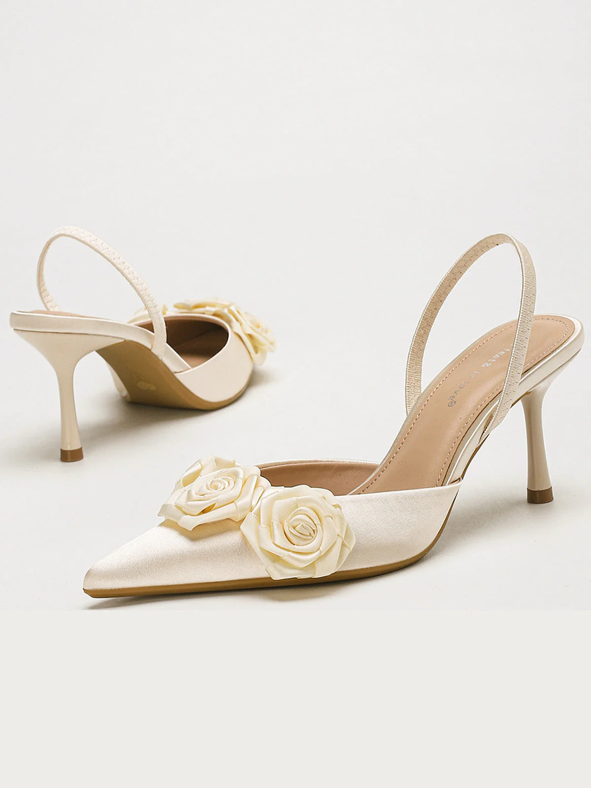 Vintage 3D Rose Pointed-Toe High Heel Pumps - Image 10