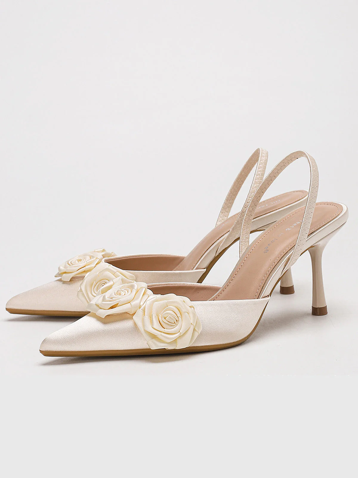 Vintage 3D Rose Pointed-Toe High Heel Pumps - Image 6