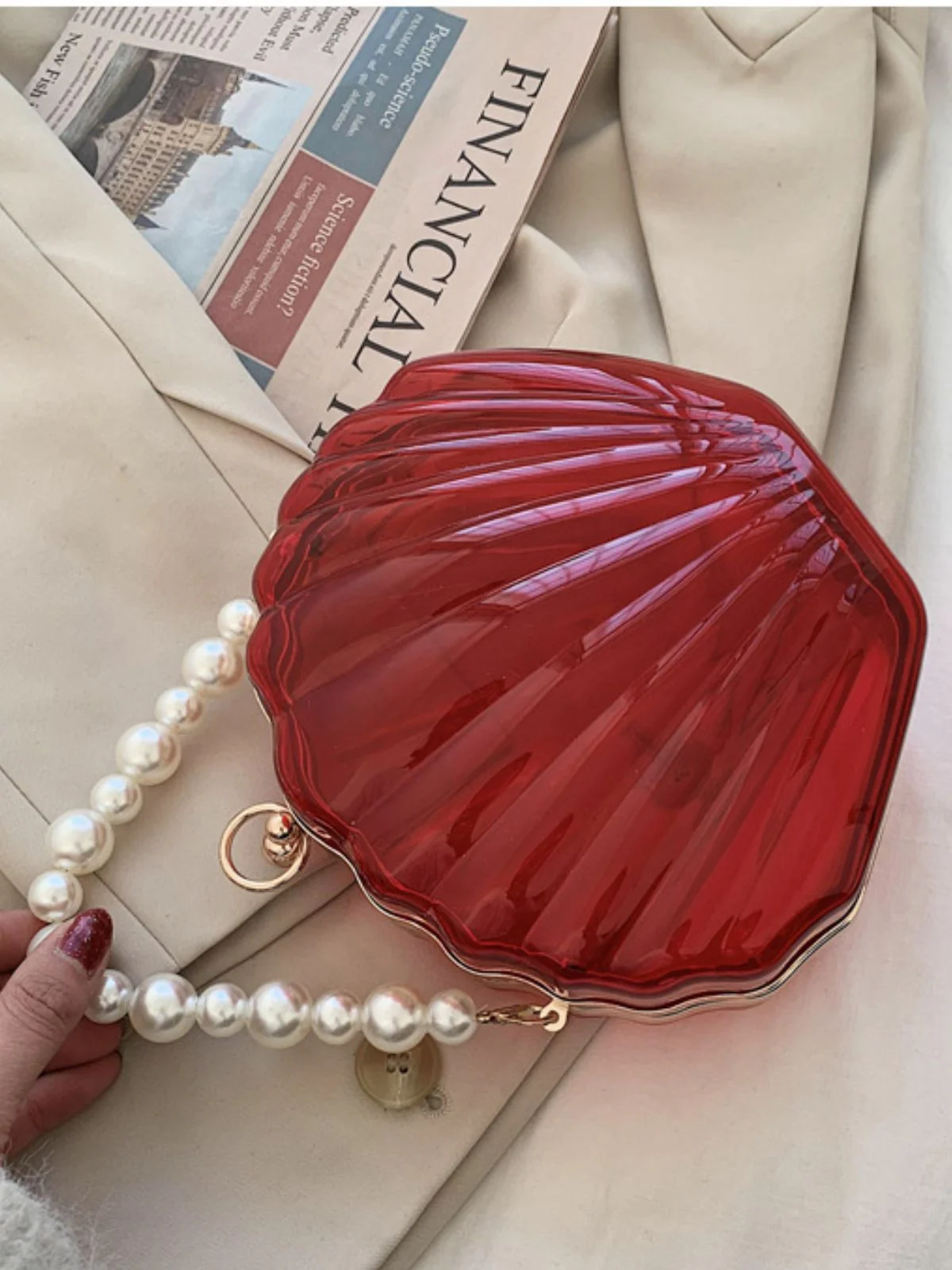 Vintage 3D Seashell Transparent Pearl Chain Bag - Image 9