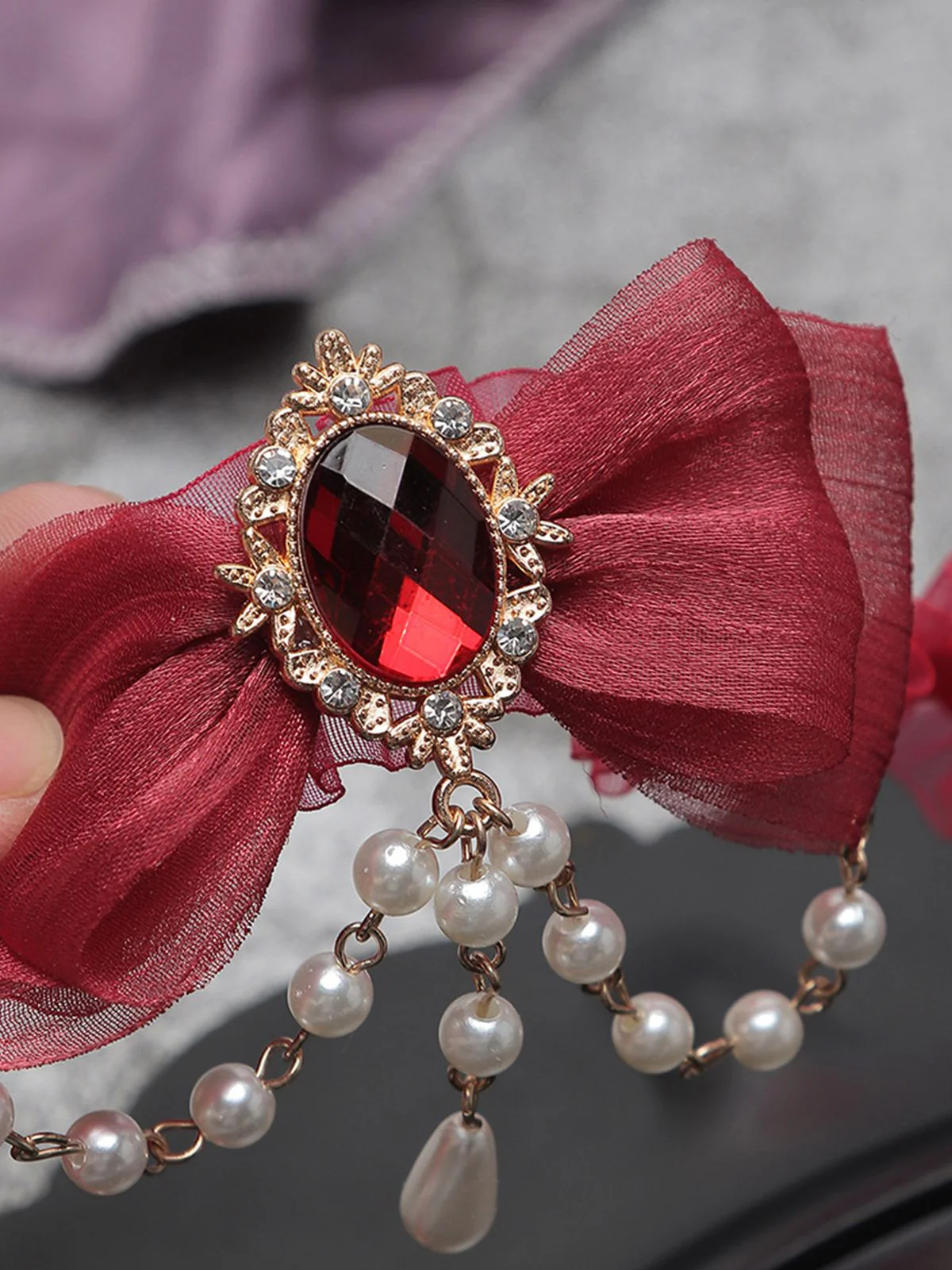 Vintage Bow Halloween Pearl Gemstone Necklace - Image 5