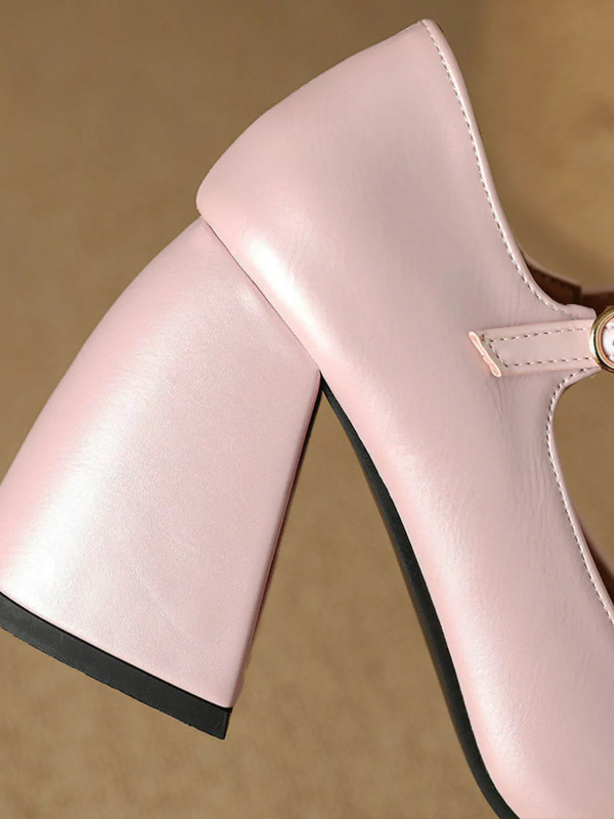 Vintage Bow Strap Point Toe Chunky Heels - Image 5