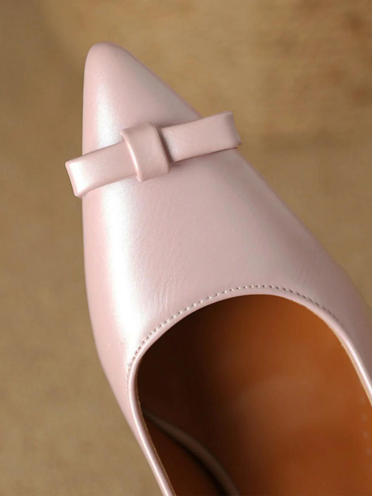 Vintage Bow Strap Point Toe Chunky Heels - Image 6