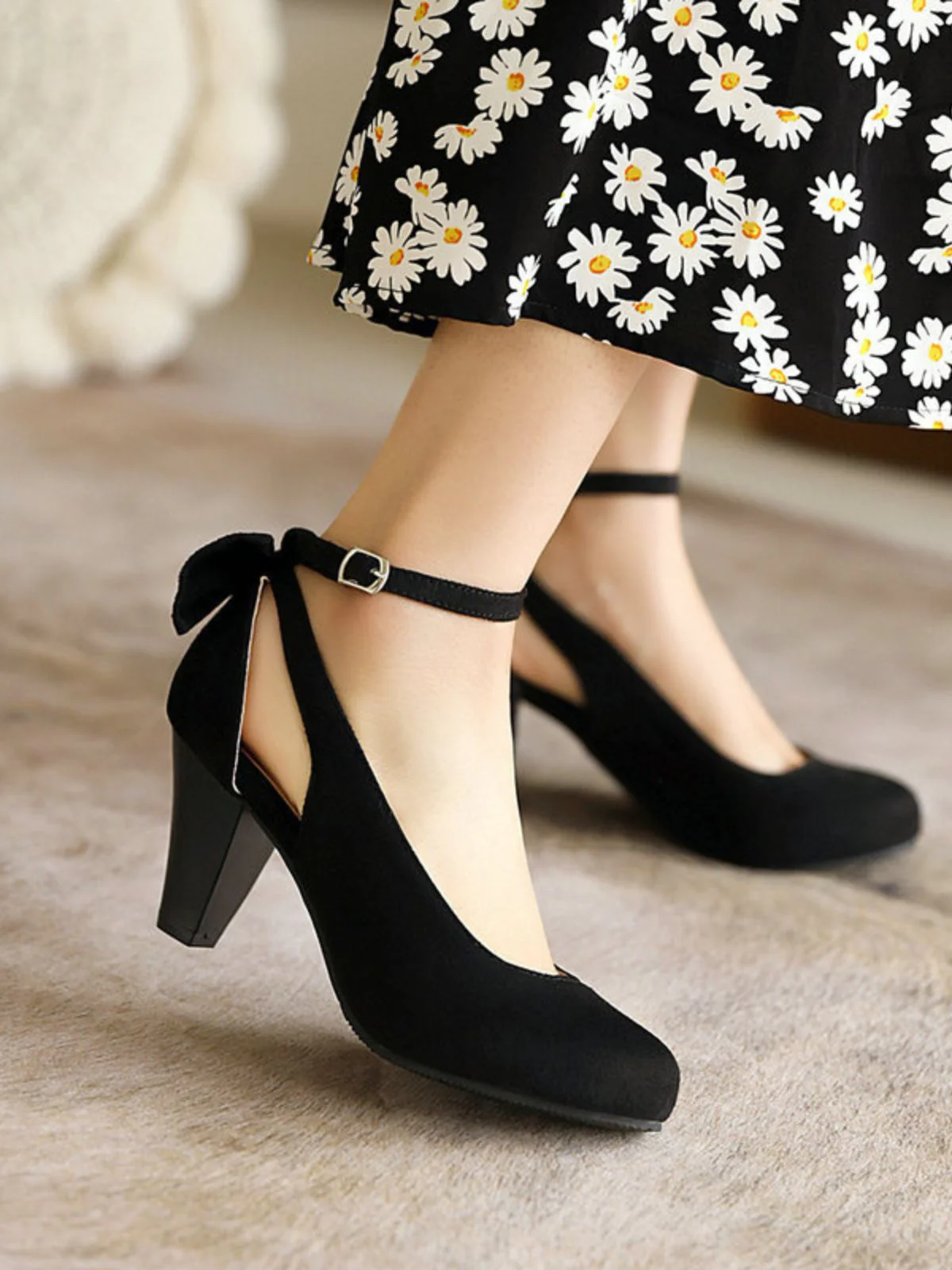 Vintage Bowknot Chunky High Heel Suede Shoes - Image 12