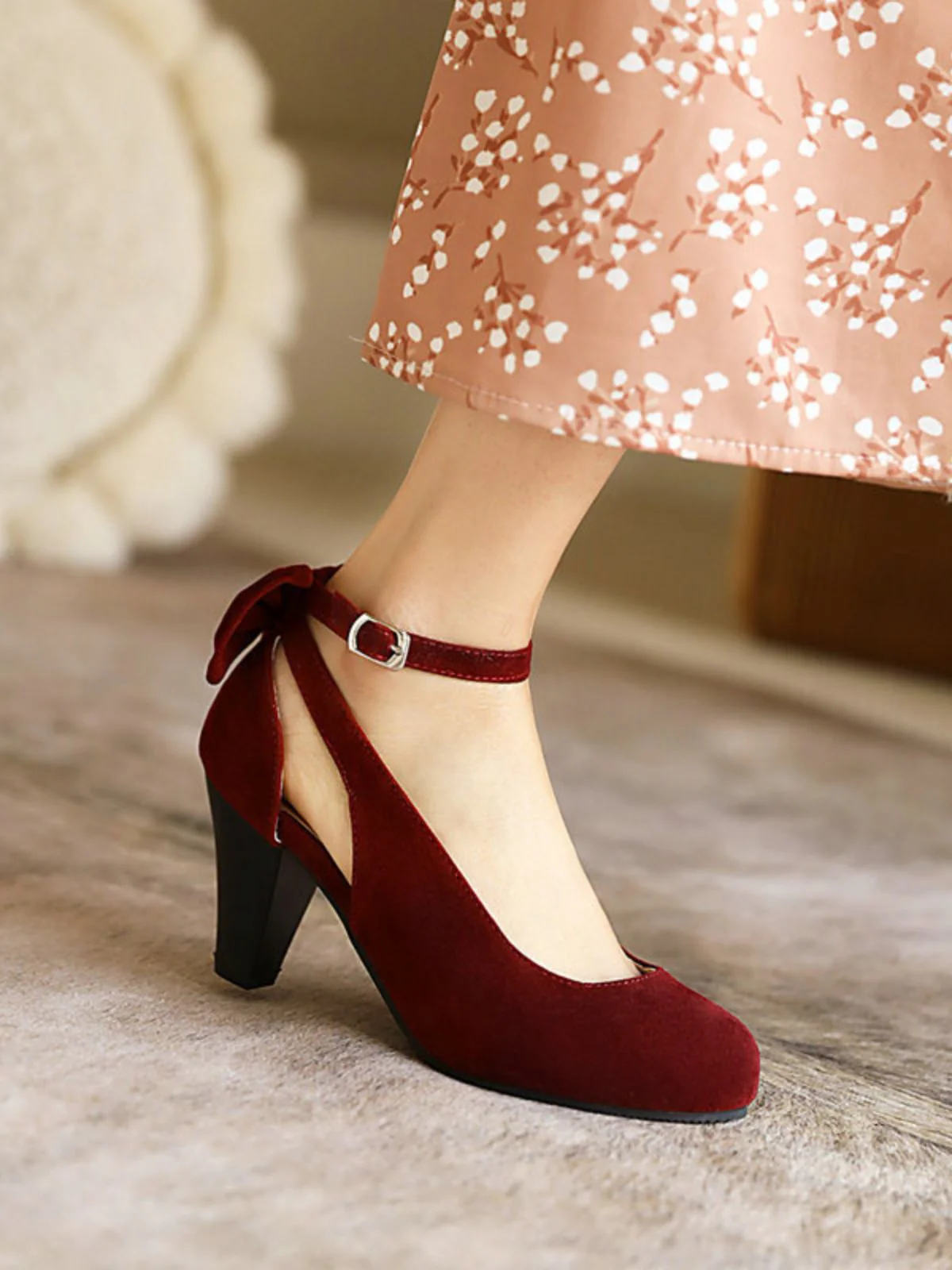 Vintage Bowknot Chunky High Heel Suede Shoes - Image 7