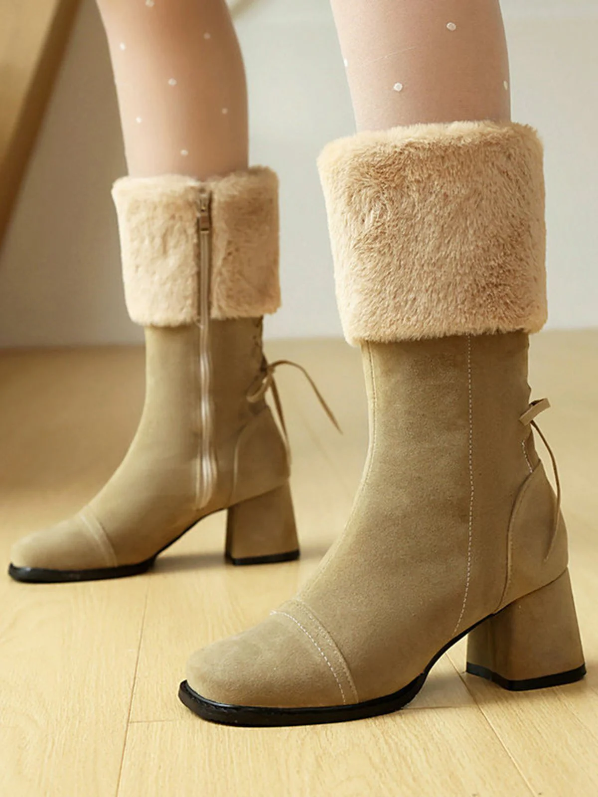 Vintage Contrasted Suede Plush Chunky Boots - Image 9