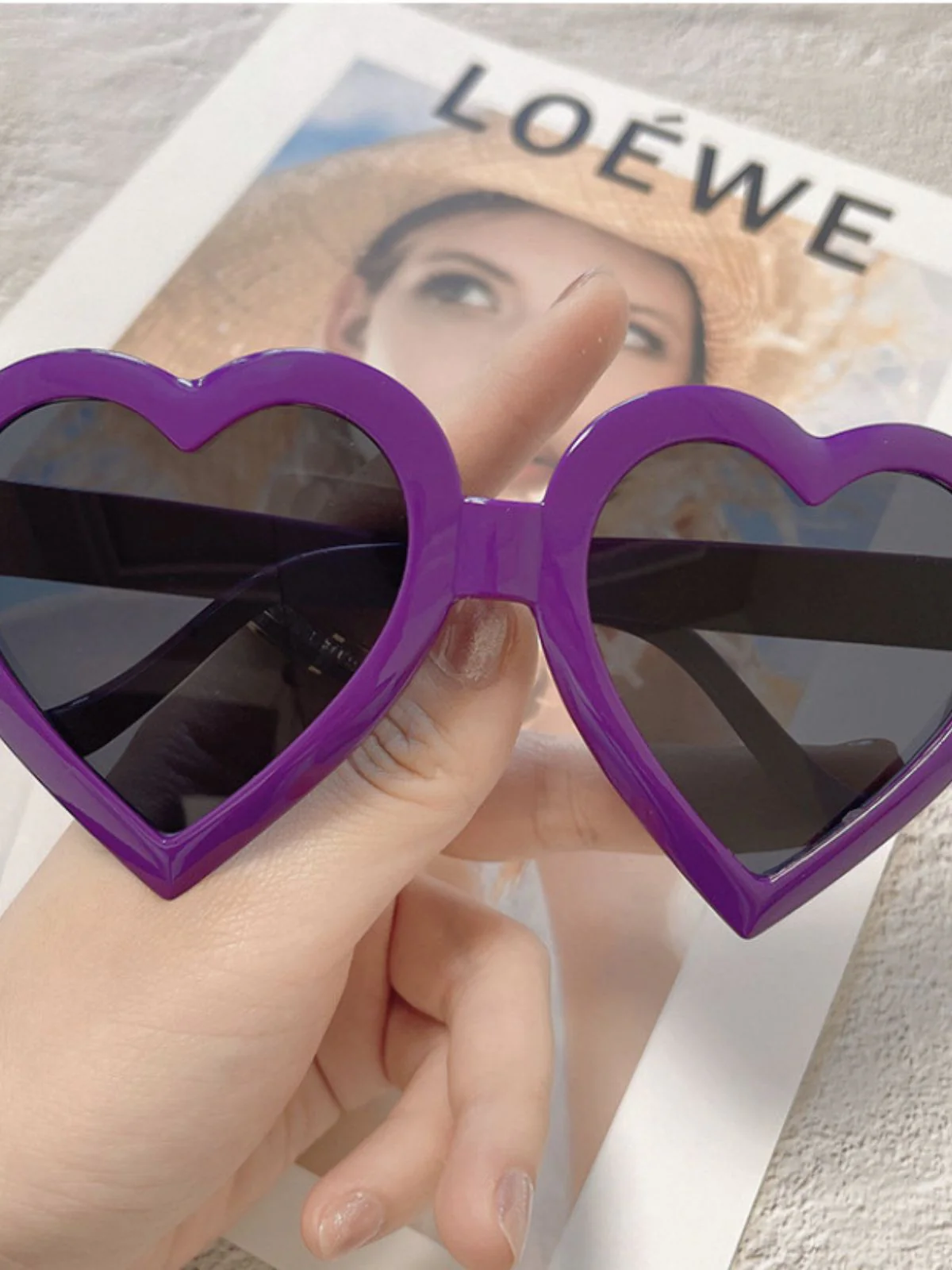 Vintage Curved Heart Frame Sunglasses - Image 6