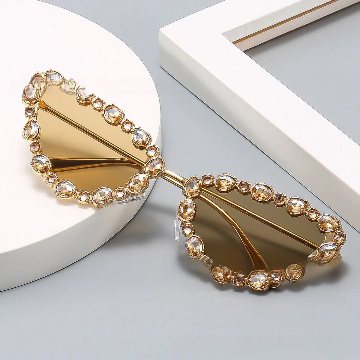 Vintage Diamond Cat Eye Sunglasses - Image 2