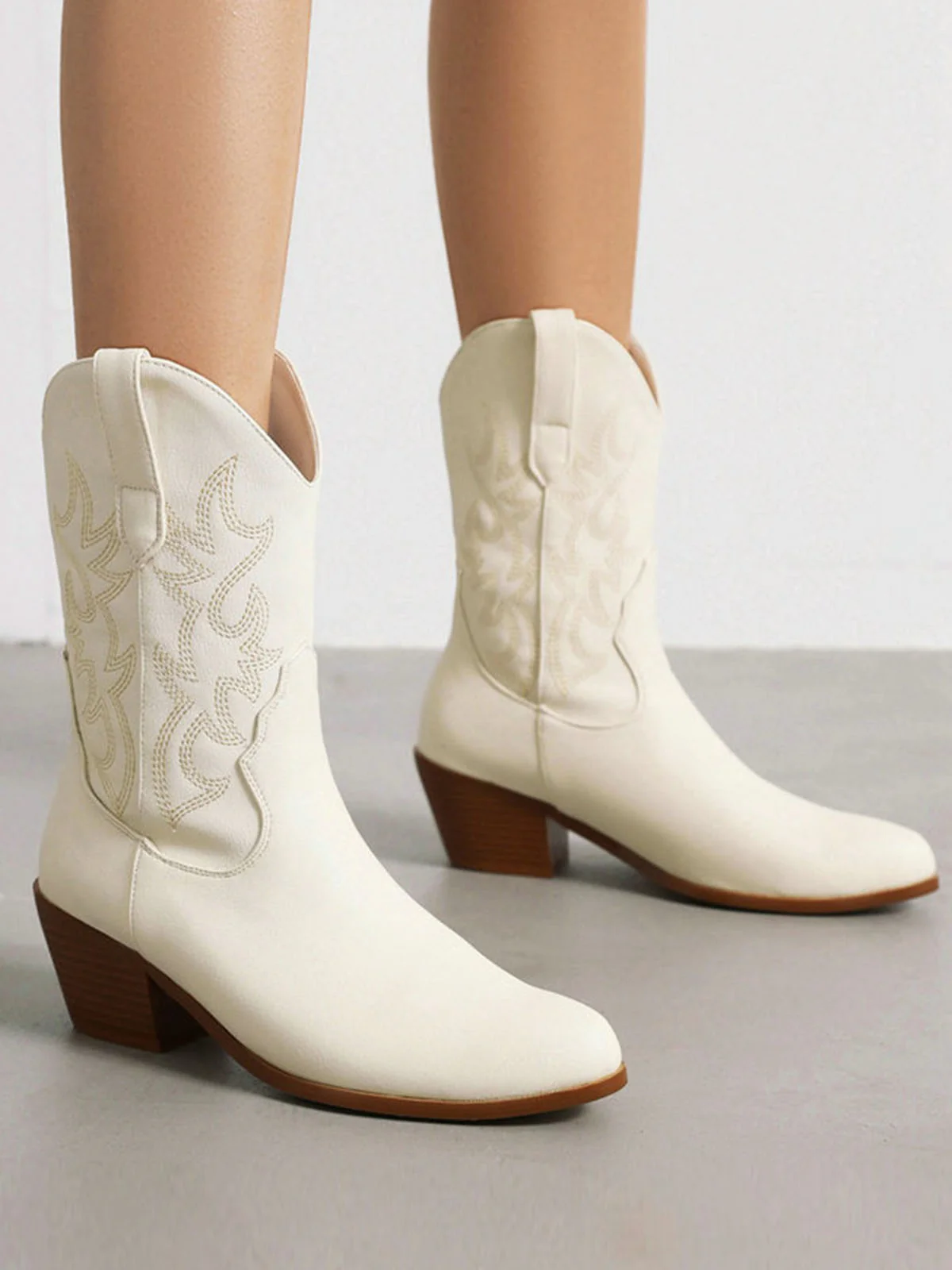Vintage Embroidered Chunky Heel Cowboy Boots - Image 8