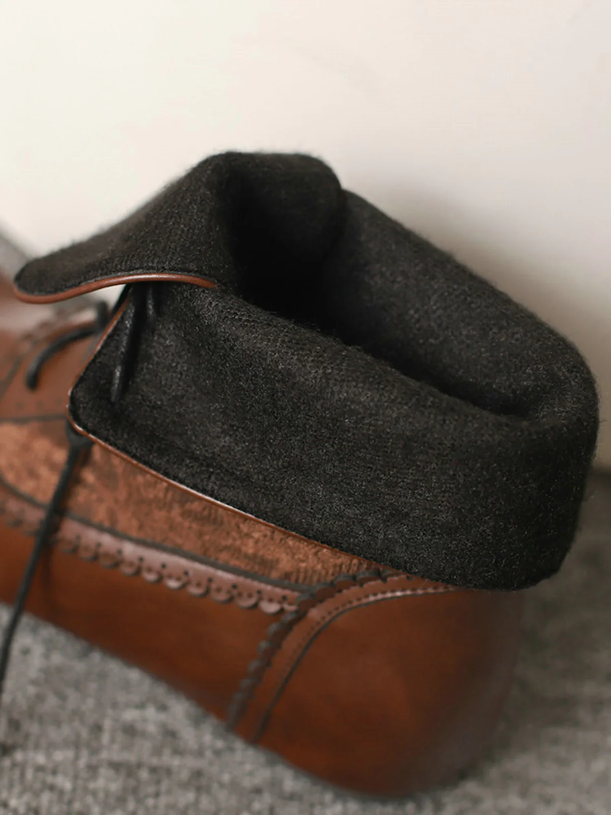 Vintage Embroidered Lace-Up Inner Heel Boots - Image 5