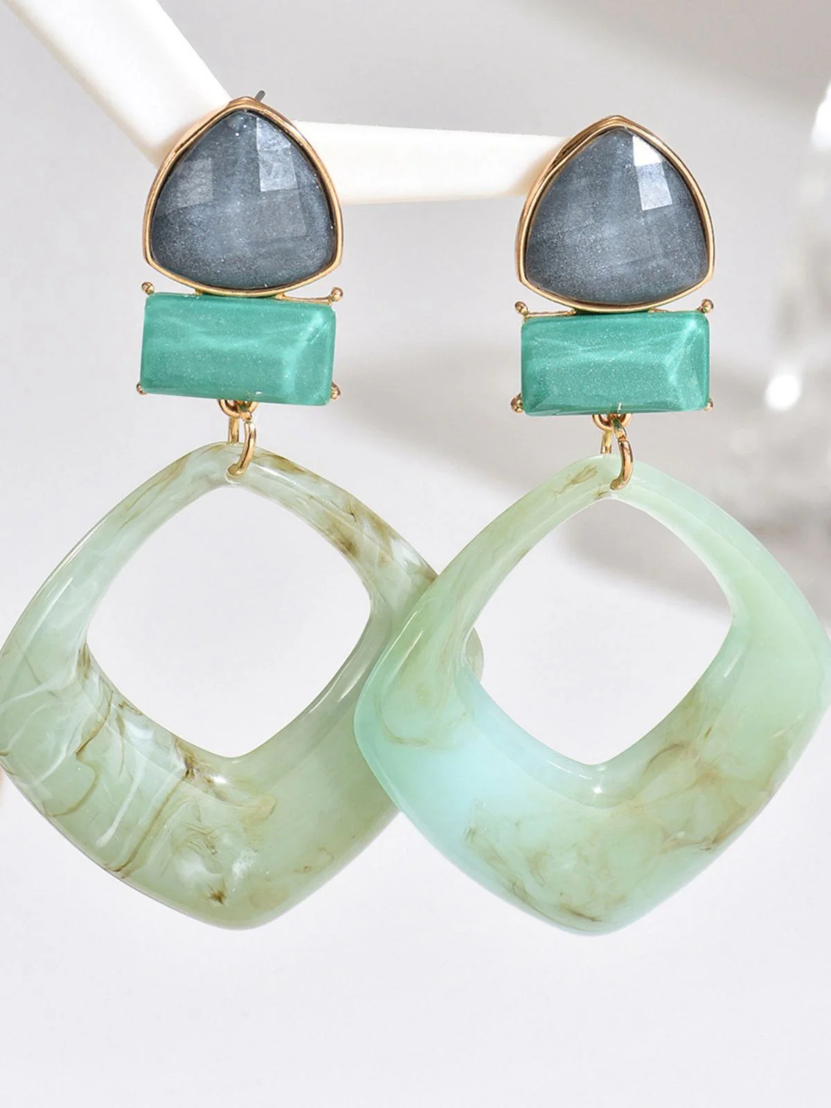 Vintage Exaggerated Geometric Marble Resin Earrings - Image 5