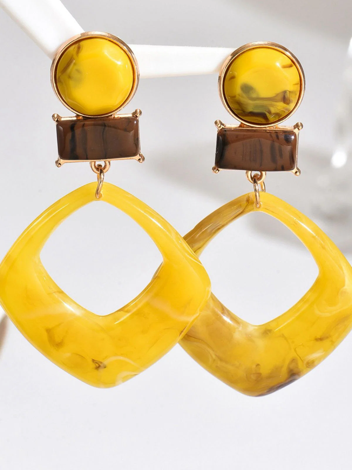 Vintage Exaggerated Geometric Marble Resin Earrings - Image 6