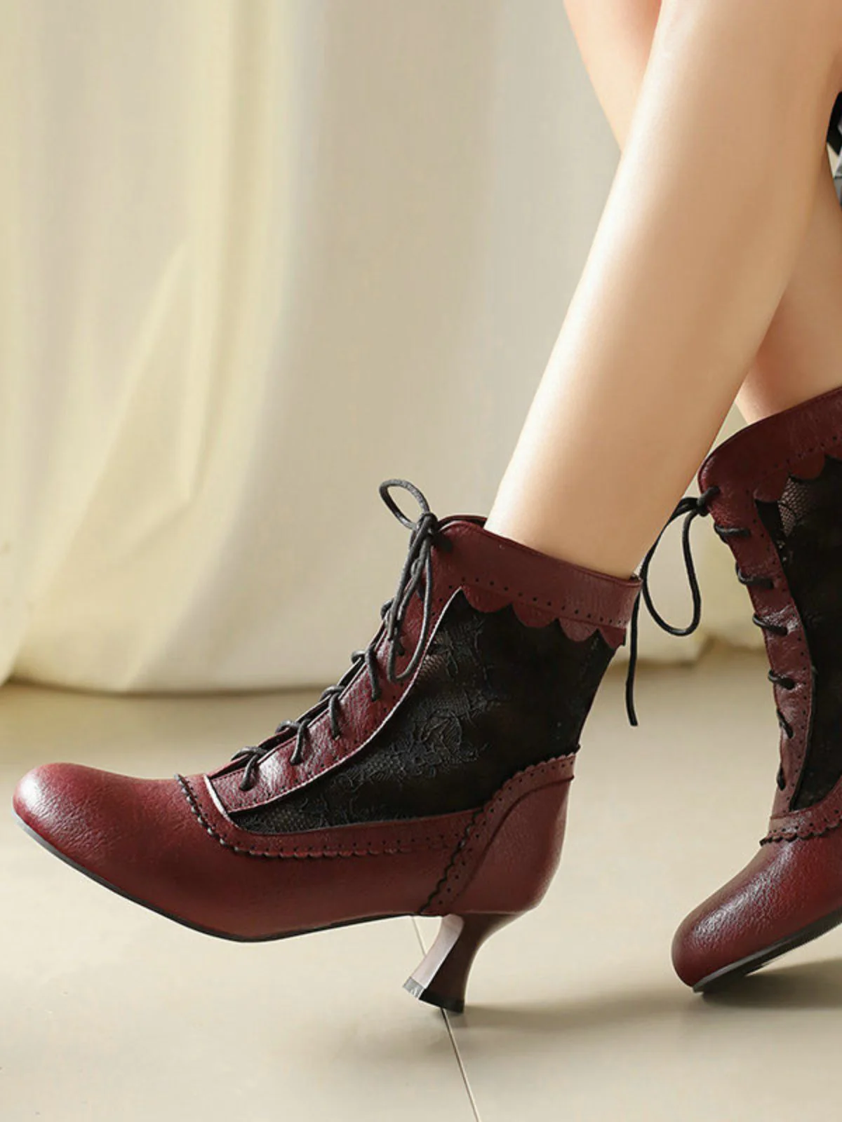 Vintage Floral Lace Low-Heeled Boots - Image 6
