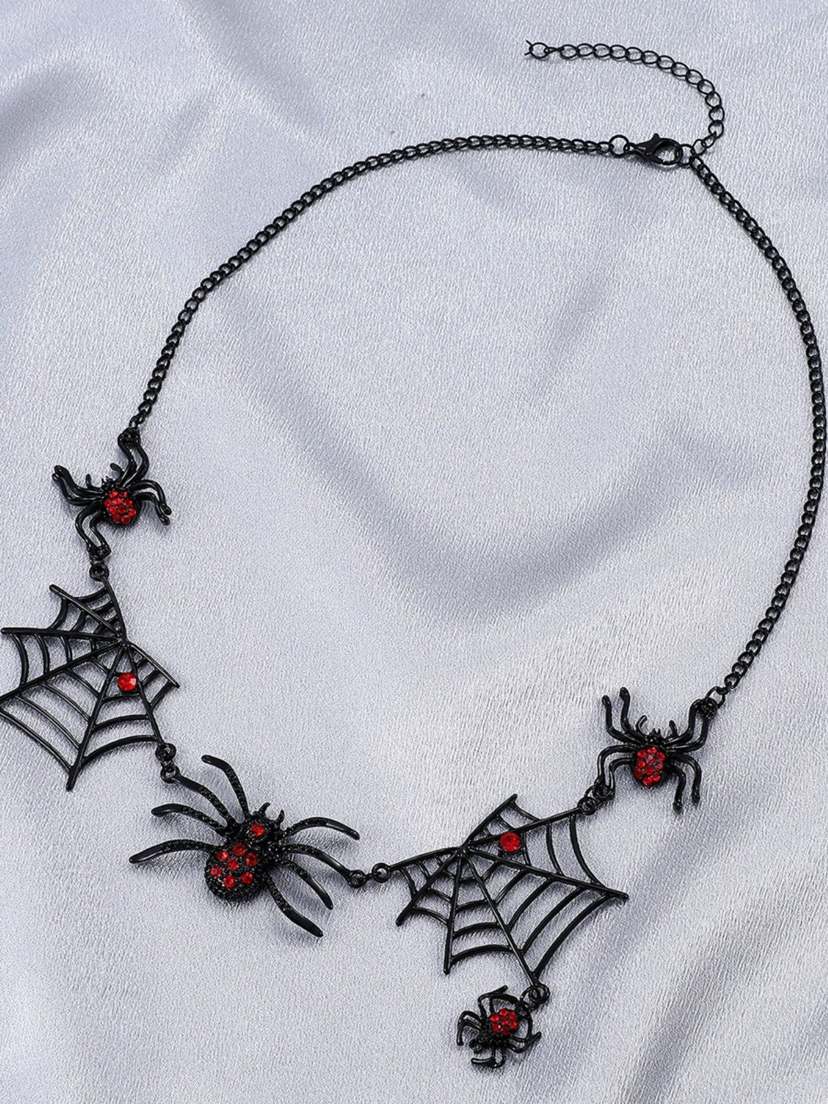 Vintage Gothic Spider & Web Alloy Necklace - Image 3