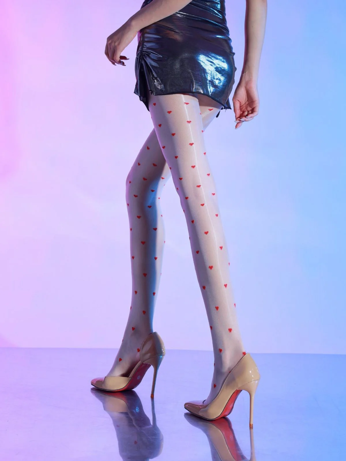 Vintage Heart Dots High-Waisted Pantyhose - Image 11