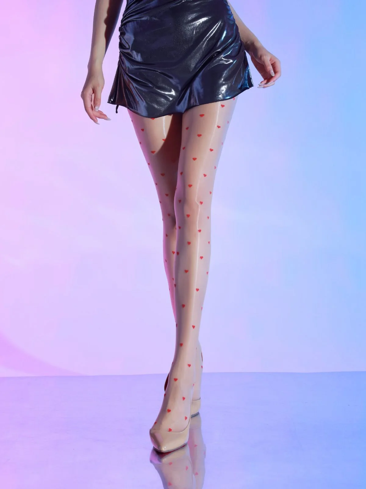 Vintage Heart Dots High-Waisted Pantyhose - Image 17