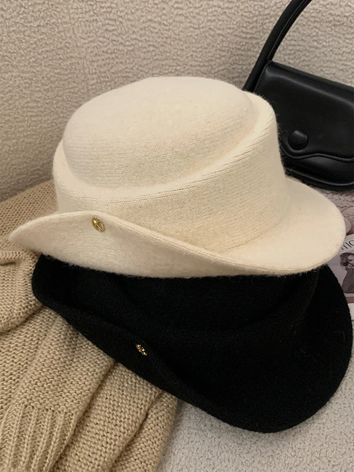 Vintage Hepburn Style Wool Flat-top Hat - Image 6