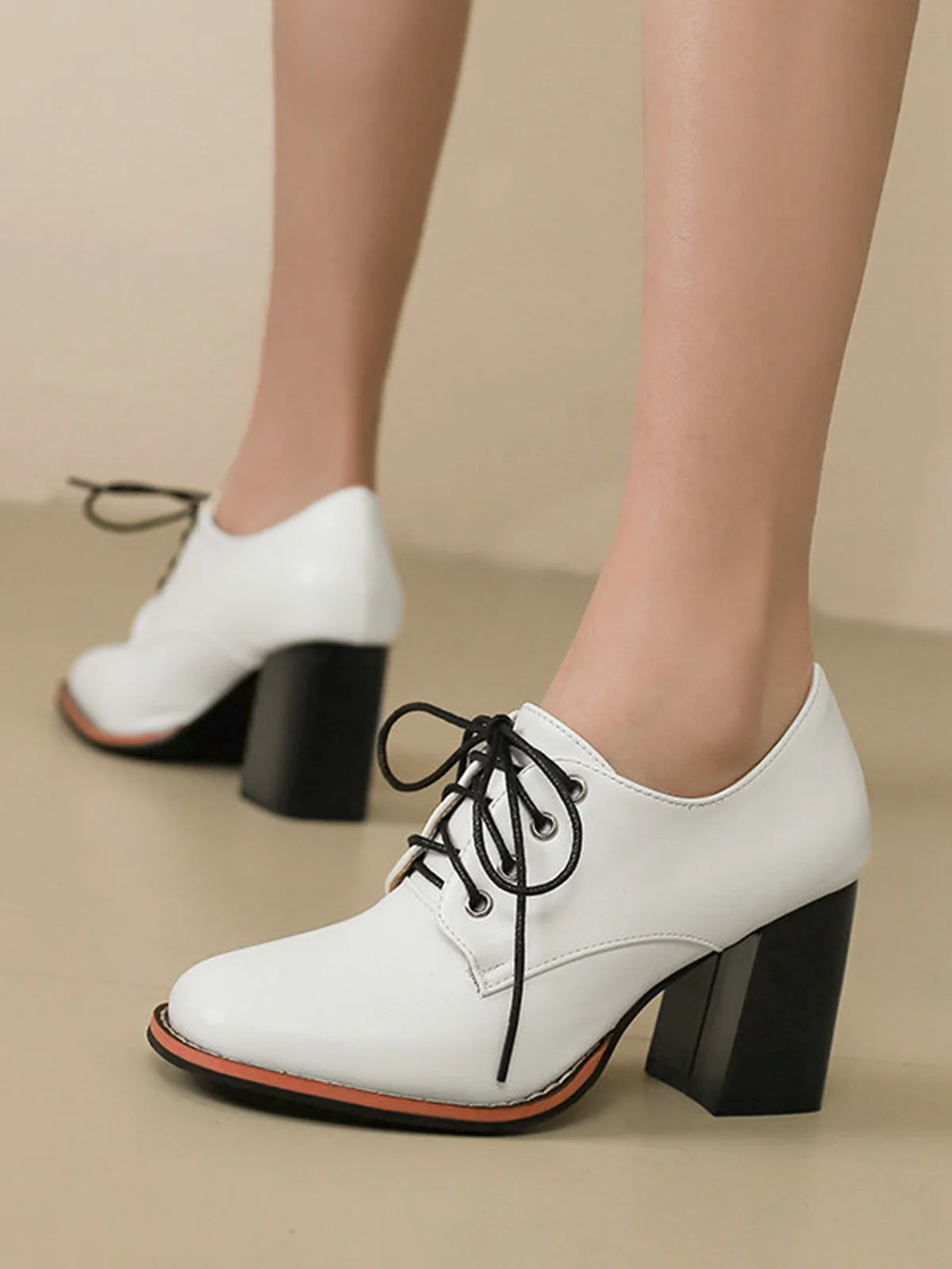 Vintage Leather Lace-Up Chunky Heel Shoes - Image 5
