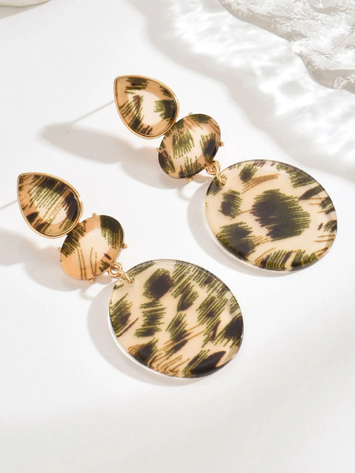 Vintage Leopard Print Drop Earrings - Image 4