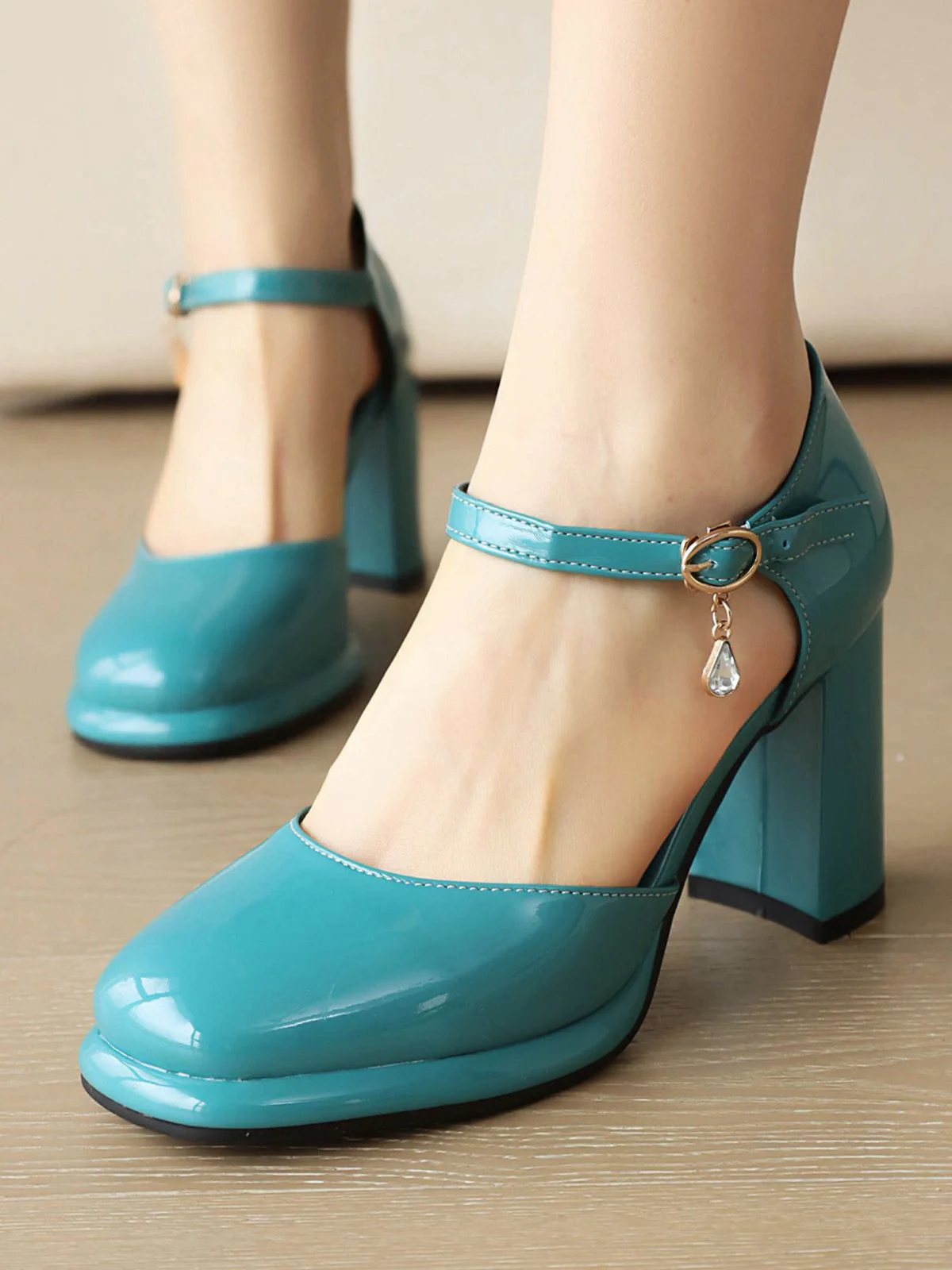 Vintage Patent leather Ankle-Strap Block Heel Pumps - Image 3
